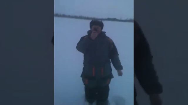 Типа на снегоходе на рыбалке Сургут смотреть онлайн