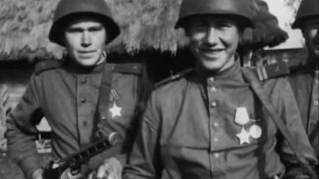 На солнечной поляночке (текст песни) смотреть онлайн