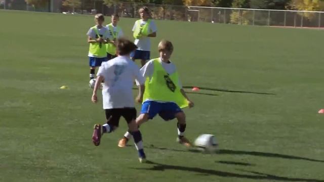 Soccer Training - Defending Drills 1 смотреть онлайн