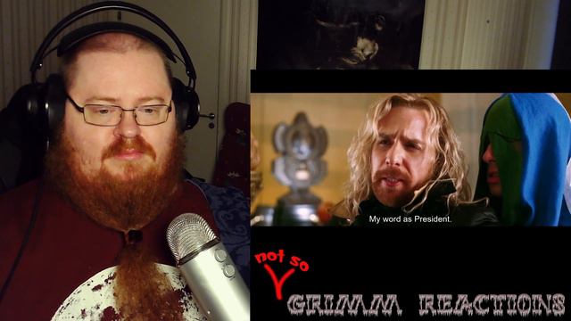 DON'T PANIC! Hitchhiker's Guide to the Galaxy (movie reaction & review/first time watching) смотреть онлайн