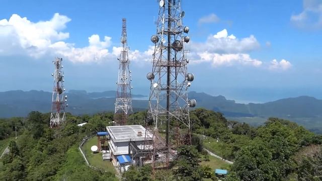 Langkawi The Top Of The Mountain Gunung Raya / Лангкави, вершина горы Gunung Raya
