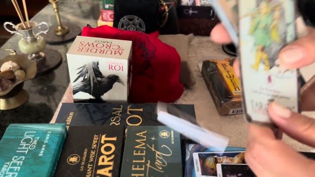 ОБЗОР МОЕЙ коллекции карт Таро ♥️♣️♠️♦️?✨ #магия   #обзортаро  #картытаро #таро