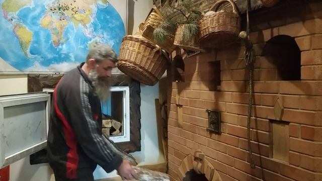 Дрова в дом без грязи и потери тепла. //Живая Баня Иван Бояринцев смотреть онлайн