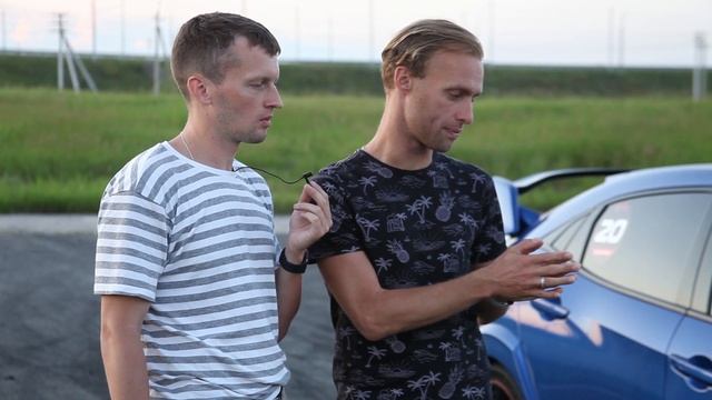 Honda Civic Type’R FK8 - САМЫЙ БЫСТРЫЙ переднеприводный автомобиль в мире. смотреть онлайн