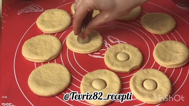 Эти пончики просто объеденье!! Приготовишь ещё не раз! смотреть онлайн