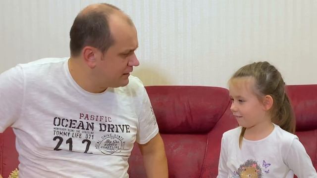 НАСТЯ и ЕЁ ВОЛШЕБНАЯ ПАЛОЧКА | НАСТЯ и ПАПА играют в КОЛДОВСТВО | NASTYA 0+ смотреть онлайн