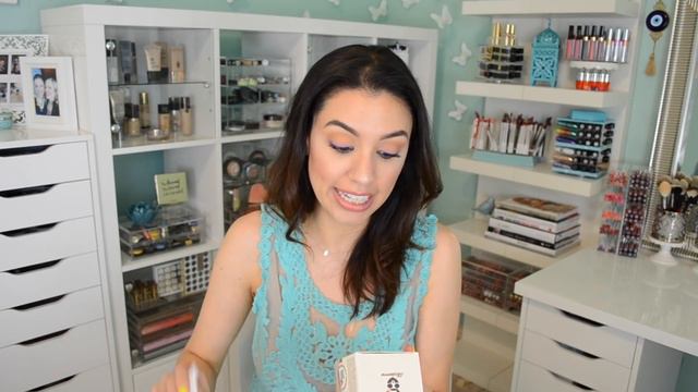 Pink ❤ Seoul Mask Box Unboxing | April 2016 смотреть онлайн