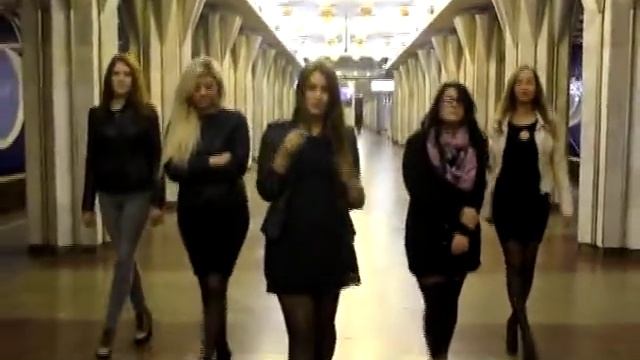 Крутое поздравление на девичник. Подружки невесты смотреть онлайн