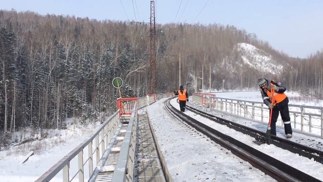 ПУТЕШЕСТВИЕ НА БАМ. ОДИНЬ ДЕНЬ ИЗ ЖИЗНИ ЖЕЛЕЗНОДОРОЖНИКА. ЖИЗНЬ НА СЕВЕРЕ. РАБОТА НА РЖД. смотреть онлайн
