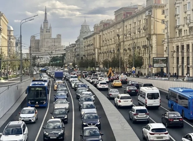 Автопрогулка по Москве смотреть онлайн