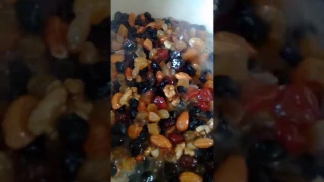 Праздничный плов с сухофруктами смотреть онлайн