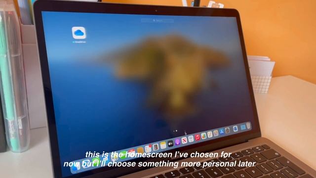 Apple MacBook Air M1 unboxing |accessories + AirPods смотреть онлайн