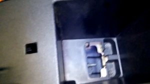 KIA CEED Снятие центрального тоннеля и ремонт механизма натяжения стояночного тормоза.