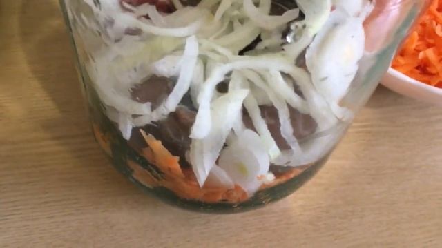 Что можно приготовить Скумбрия в банке с овощами Сочный и Вкусный обед или ужин КОТЫ и ДАЧА смотреть онлайн