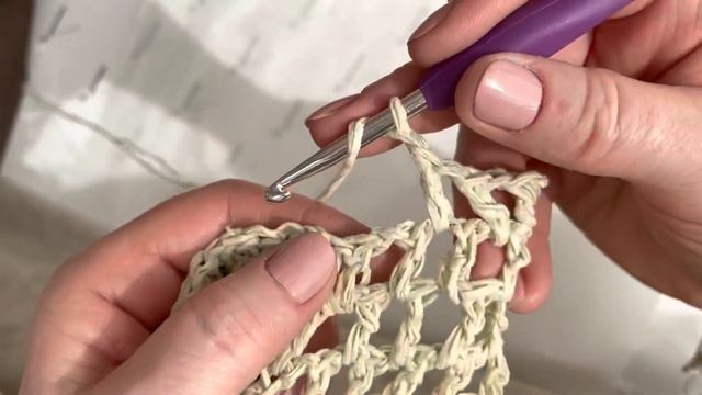 Узор «РОМБЫ» крючком по мотивам кардигана Брунелло Кучинелли. Мастер-класс от Елены Орловой! смотреть онлайн