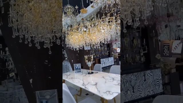 Люстра, которая идеально будет смотреться над столом ?? #люстры #дизайнинтерьера #люстра смотреть онлайн