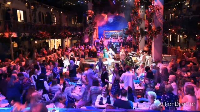 Mamma Mia the Party смотреть онлайн
