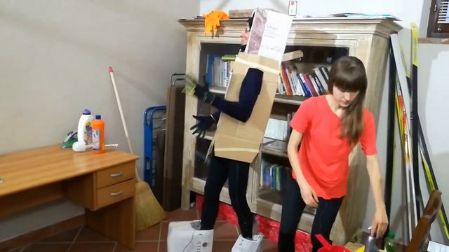 Уборка. Words about housework in Russian (English, Italian, Polish and Belarusian subtitles) смотреть онлайн