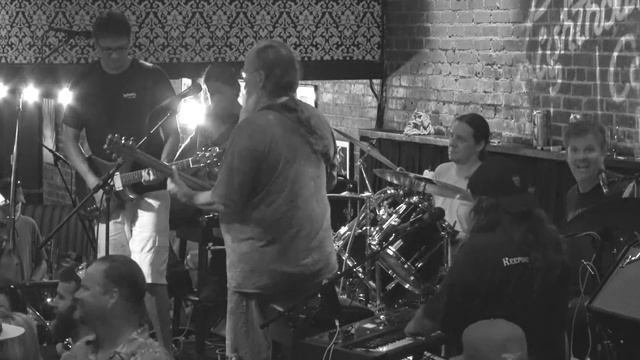 GOING DOWN THE ROAD-Cubensis @ The Lighthouse 8-15-2015/Sony FDR AX 33 смотреть онлайн