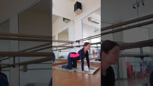 Разминка по типу "Сурьи Намаскар" один круг смотреть онлайн