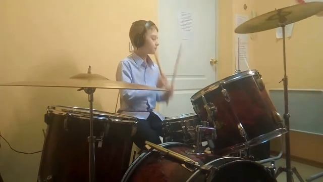 FloRida - Whistle- Савелий Ишков (drumcover) смотреть онлайн