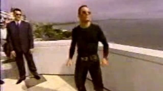 Van Damme loves Taylor Swifts 22 смотреть онлайн