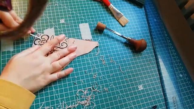How To Cut A Lino Block / Come Incidere Un Linoleum