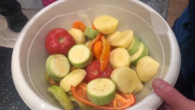 Баранина с овощами в духовке эпизод №628 смотреть онлайн