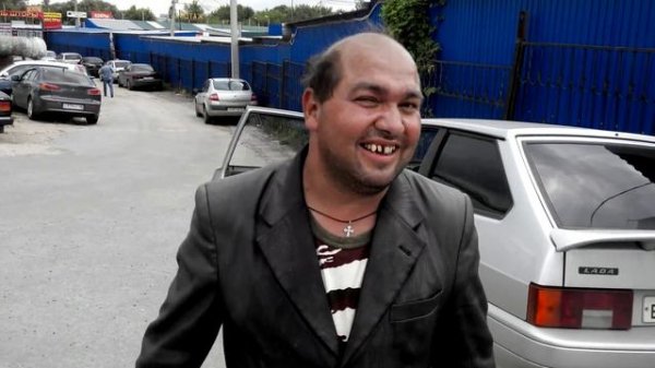 Артур Символ Петровского рынка Липецка.