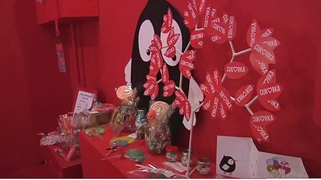 Budapest Lollipop Maker by Anikó Magócsi смотреть онлайн