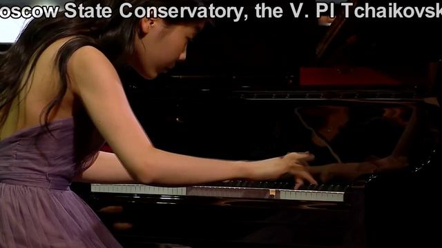 F. Chopin - Piano Concerto No.2 In F Minor Allegro vivace / Shio Okui смотреть онлайн