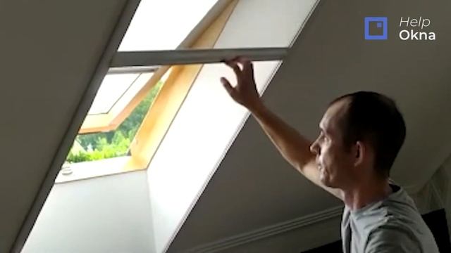 Отзыв о монтаже роллетной москитной сетки на мансардное окно в коттедже смотреть онлайн