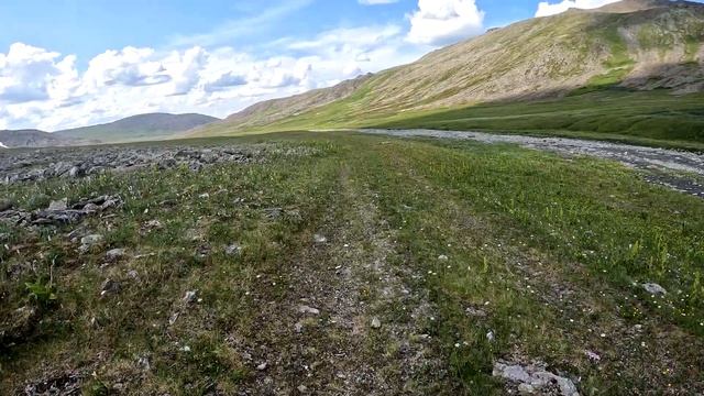 Восхождение на высшую точку Полярного Урала - гору Пайер. 1 часть.