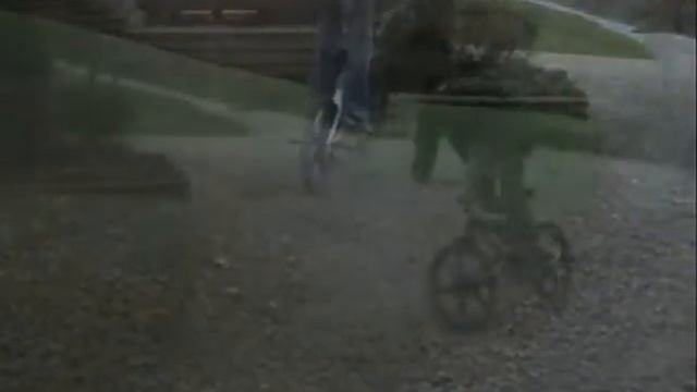 Panasonic PV-GS300 Low Light Test смотреть онлайн