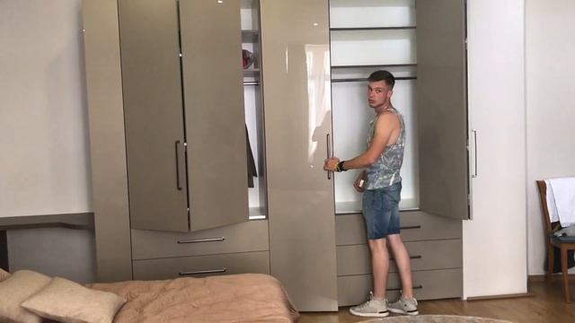 Шкаф WingLine 770 Hettich. Фасады Rehau Brilliant . Удобный шкаф смотреть онлайн