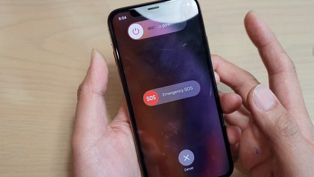 iPhone XS: How to Capture a Screenshot смотреть онлайн