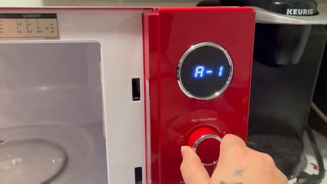 COMFEE' CM M093ARD Retro Microwave with 9 Preset Programs Review смотреть онлайн