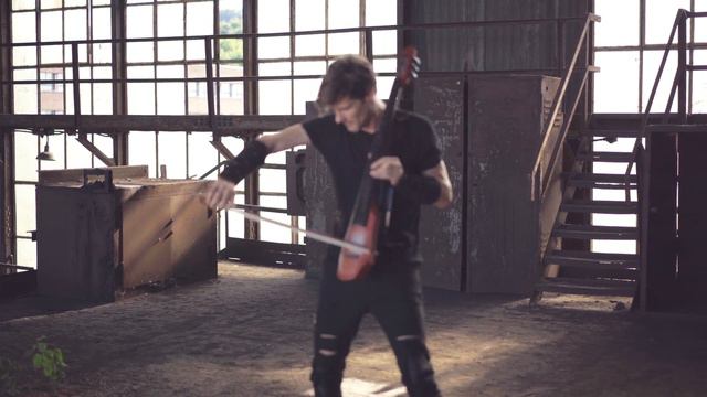 Muse Uprising | Electric Cello Cover смотреть онлайн