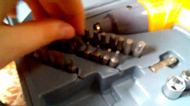 Обзор на аккумуляторную отвёртку STAYER смотреть онлайн