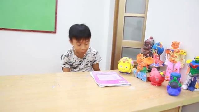 Kids Go To School | Chuns Doze Creative Children In Class Fun смотреть онлайн