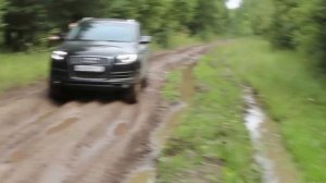 AUDI Q7 OffRoad - легкое бездорожье