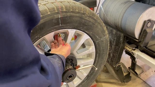 Балансировка колес Особенности балансировки внедорожников! смотреть онлайн