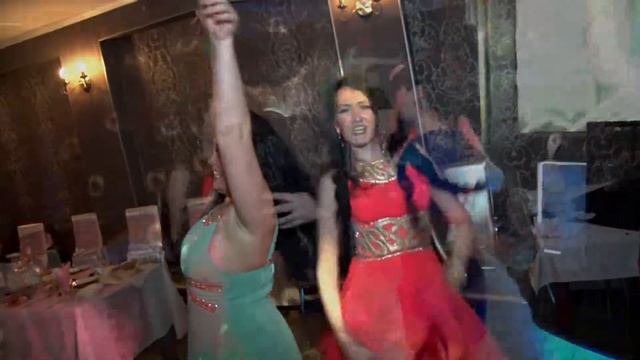 25апр2015 Все танцуют локтями Клип смотреть онлайн