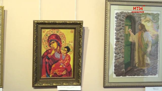 Выставка «Красота живёт повсюду, важно только верить в чудо» смотреть онлайн
