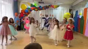 Выпускной 2023  Танец Мэри Поппинс