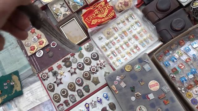 Flea Market in Tbilisi - New Daggers and Unexpected Luck! смотреть онлайн