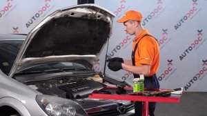 Cómo cambiar Filtro de combustible en OPEL ASTRA H [INSTRUCCIÓN]