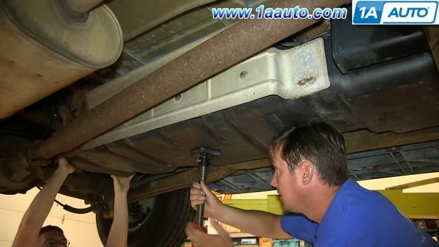 How to Replace Fuel Tank Pressure Sensor 00-06 Chevy Suburban смотреть онлайн