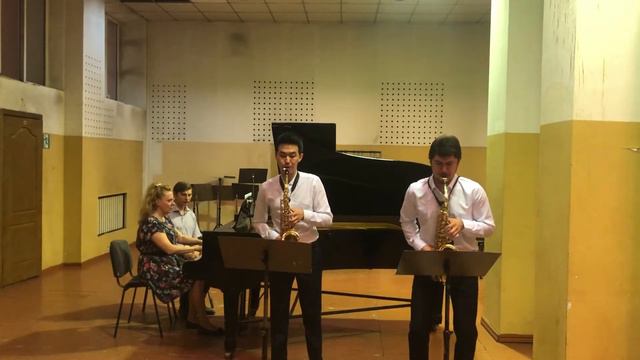 И.С. Бах "Концерт" ре минор (D moll) для двух скрипок и фортепиано 1 часть BWV 1043 смотреть онлайн