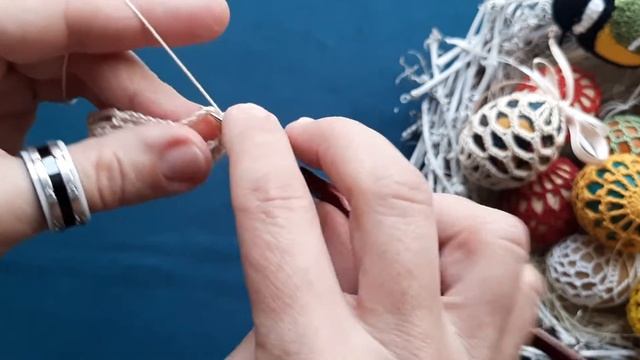 Обвязка яичка крючком.Схема #2. смотреть онлайн